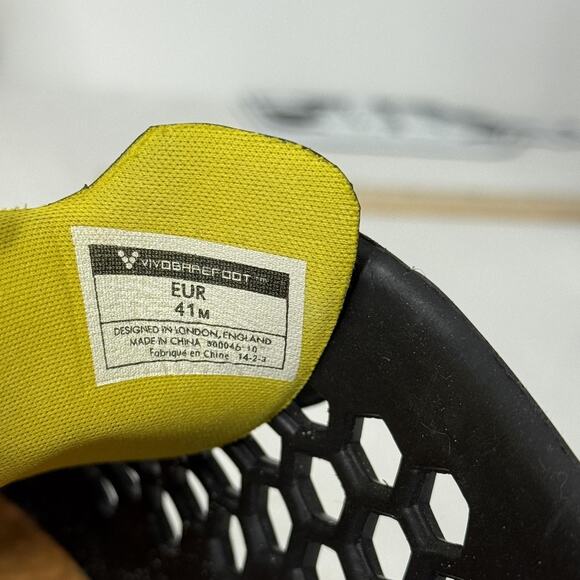 Vivobarefoot Water Shoes Mens Size 8 Black Yellow Ultra Barefoot Minimalist main image 5